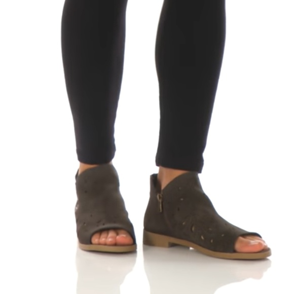 Boho Coolway Peep-Toe Shooties - Picture 7 of 8